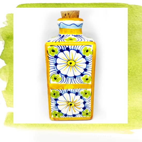 Χειροποίητο κεραμικό βάζο ζωγραφισμένο